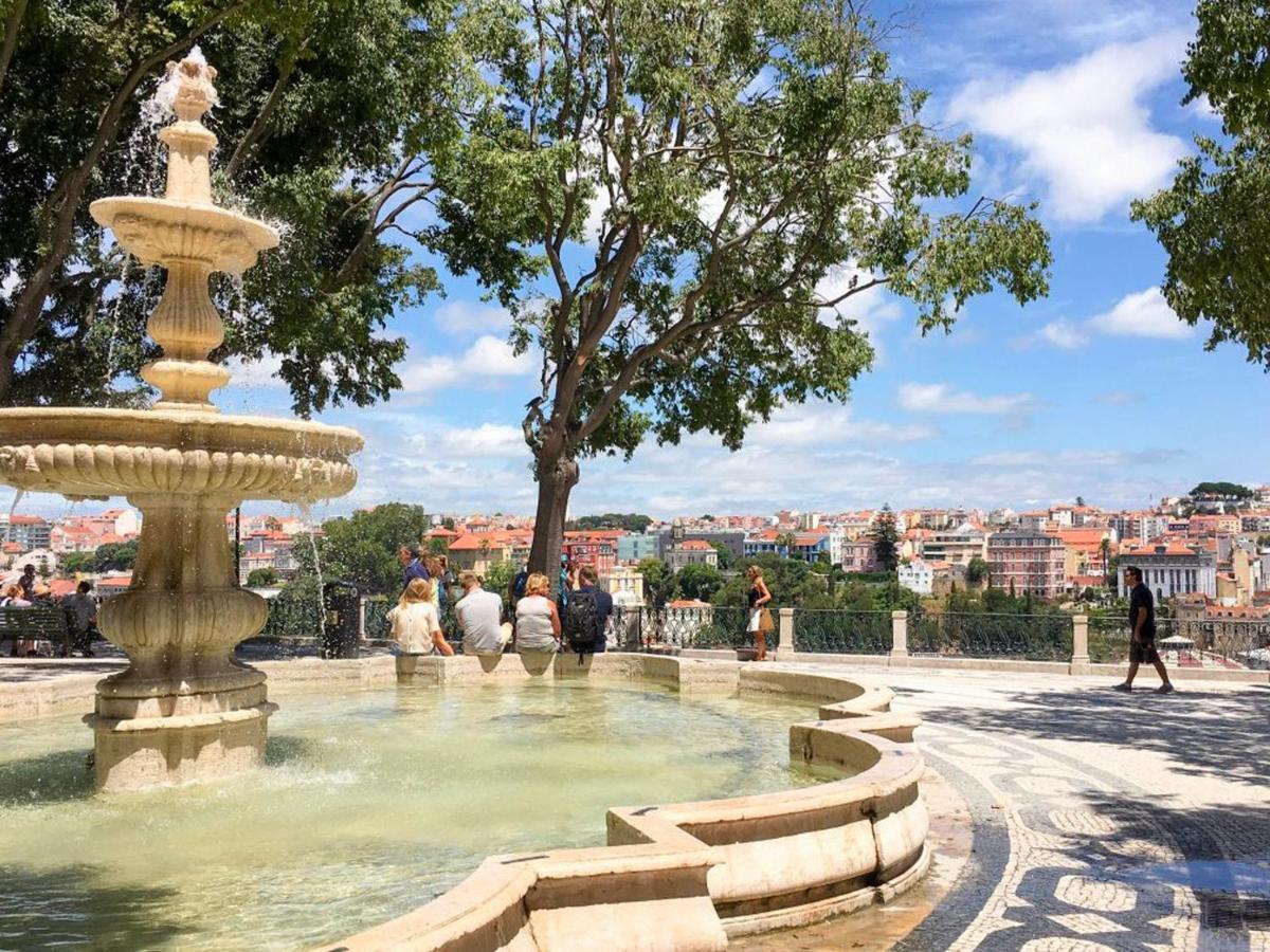 Typical Portuguese Apartment In Sao Bento Lisbon Luaran gambar