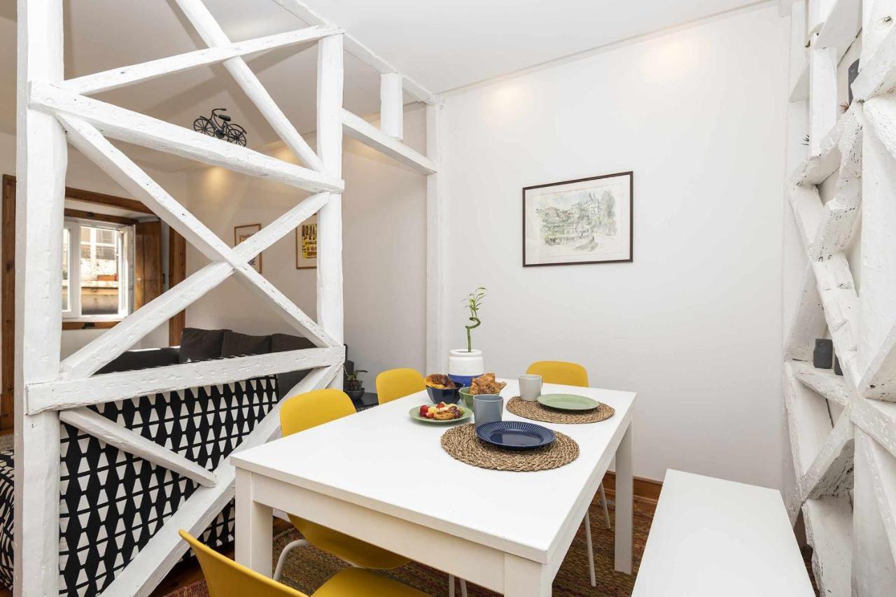 Typical Portuguese Apartment In Sao Bento Lisbon Luaran gambar