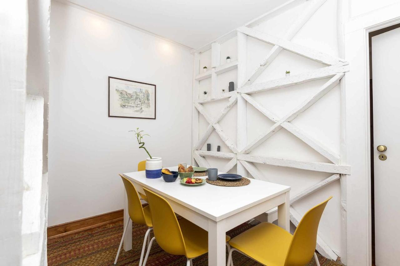 Typical Portuguese Apartment In Sao Bento Lisbon Luaran gambar